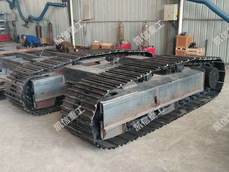 10噸液壓履帶底盤(pán)
